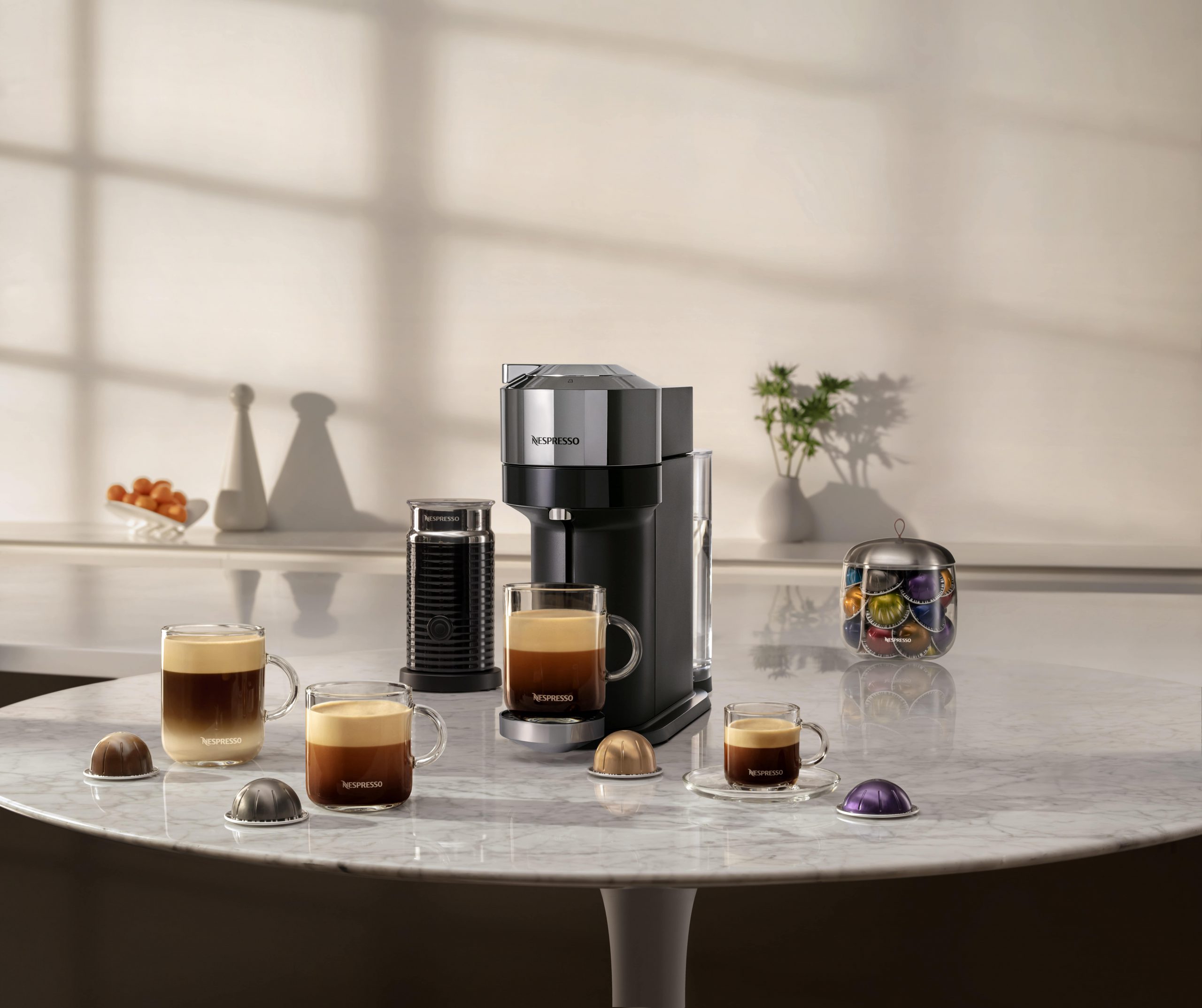 Nespresso_KitchenCorner_Black_Dark_Chrome[2](1)-min