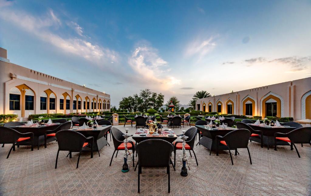 Golden Tulip Nizwa 4